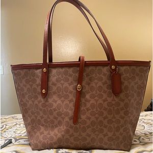 Authentic Coach Signature canvas Tote